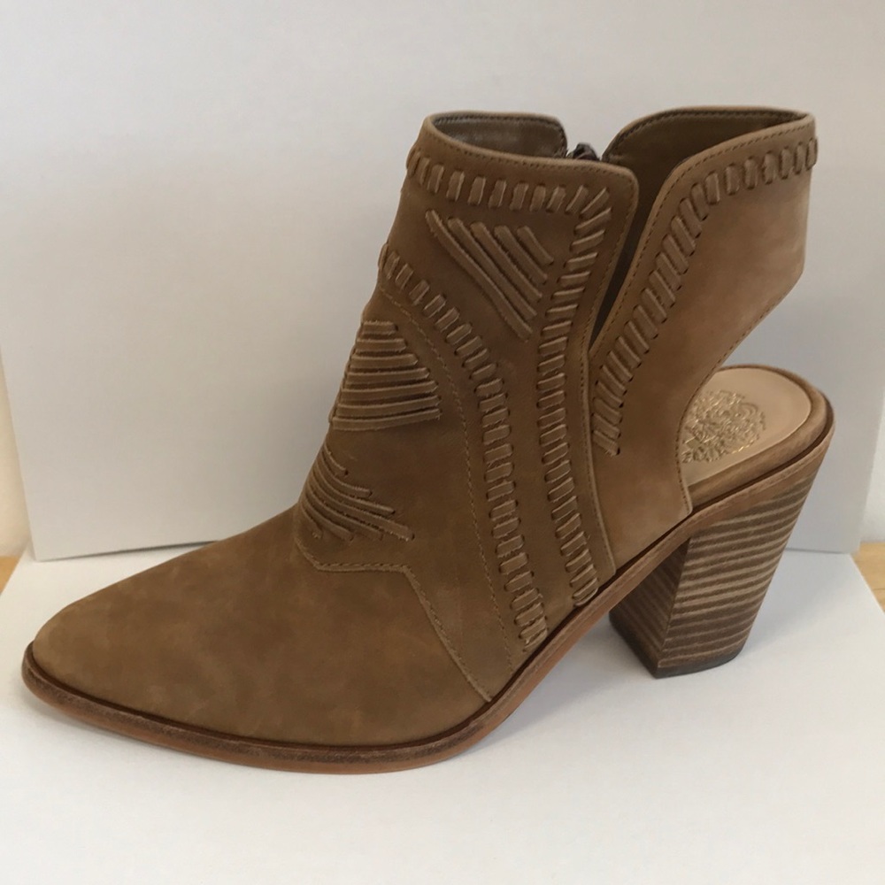Vince Camuto Karinta open heel country western boho festival booties boots Sz 8